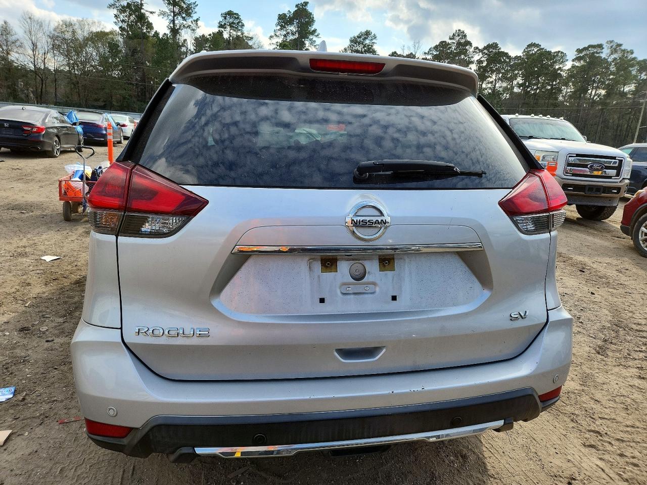 2019 NISSAN ROGUE photo 6