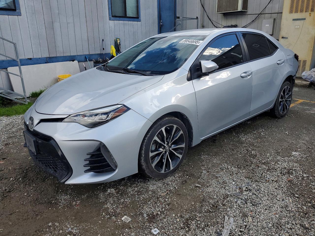 2017 TOYOTA COROLLA