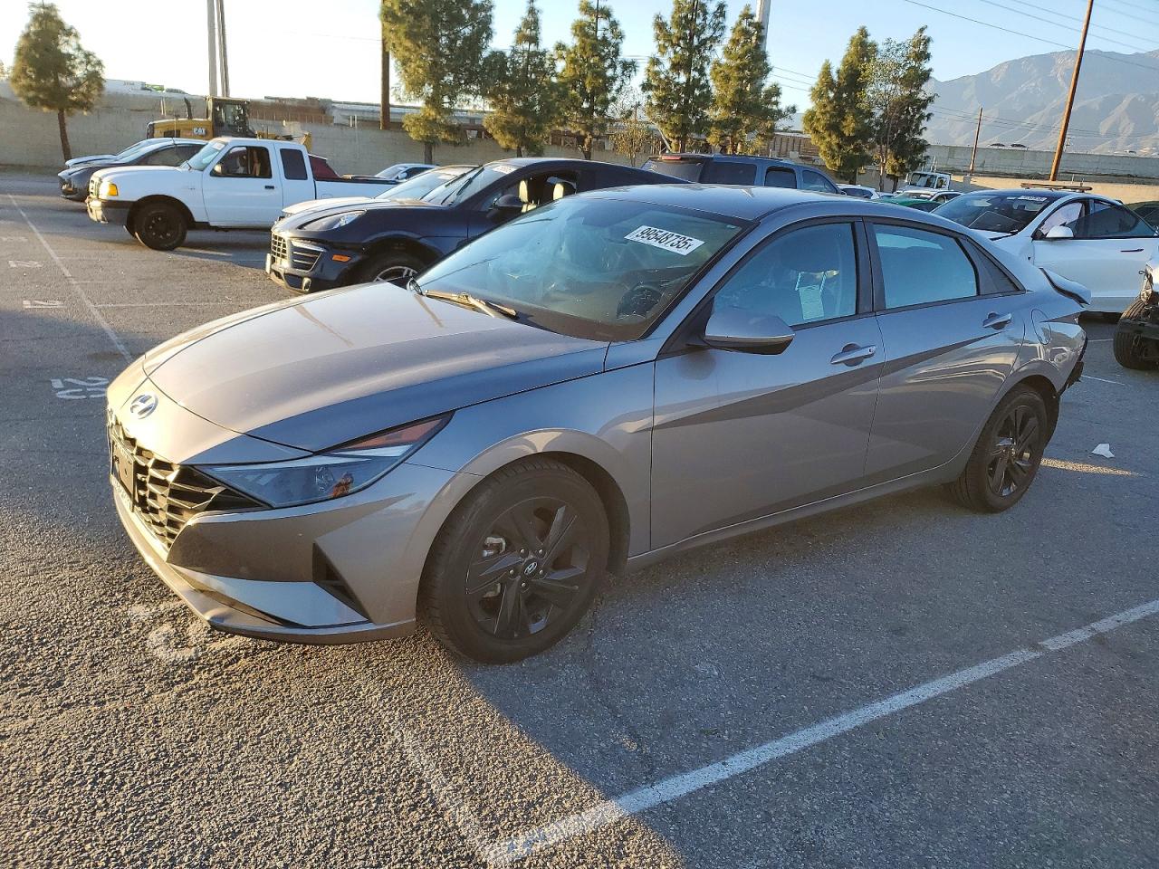 2022 HYUNDAI ELANTRA