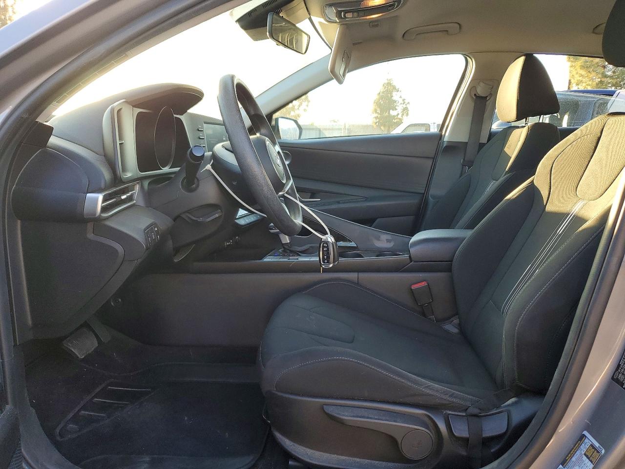 2022 HYUNDAI ELANTRA BLUE photo 7