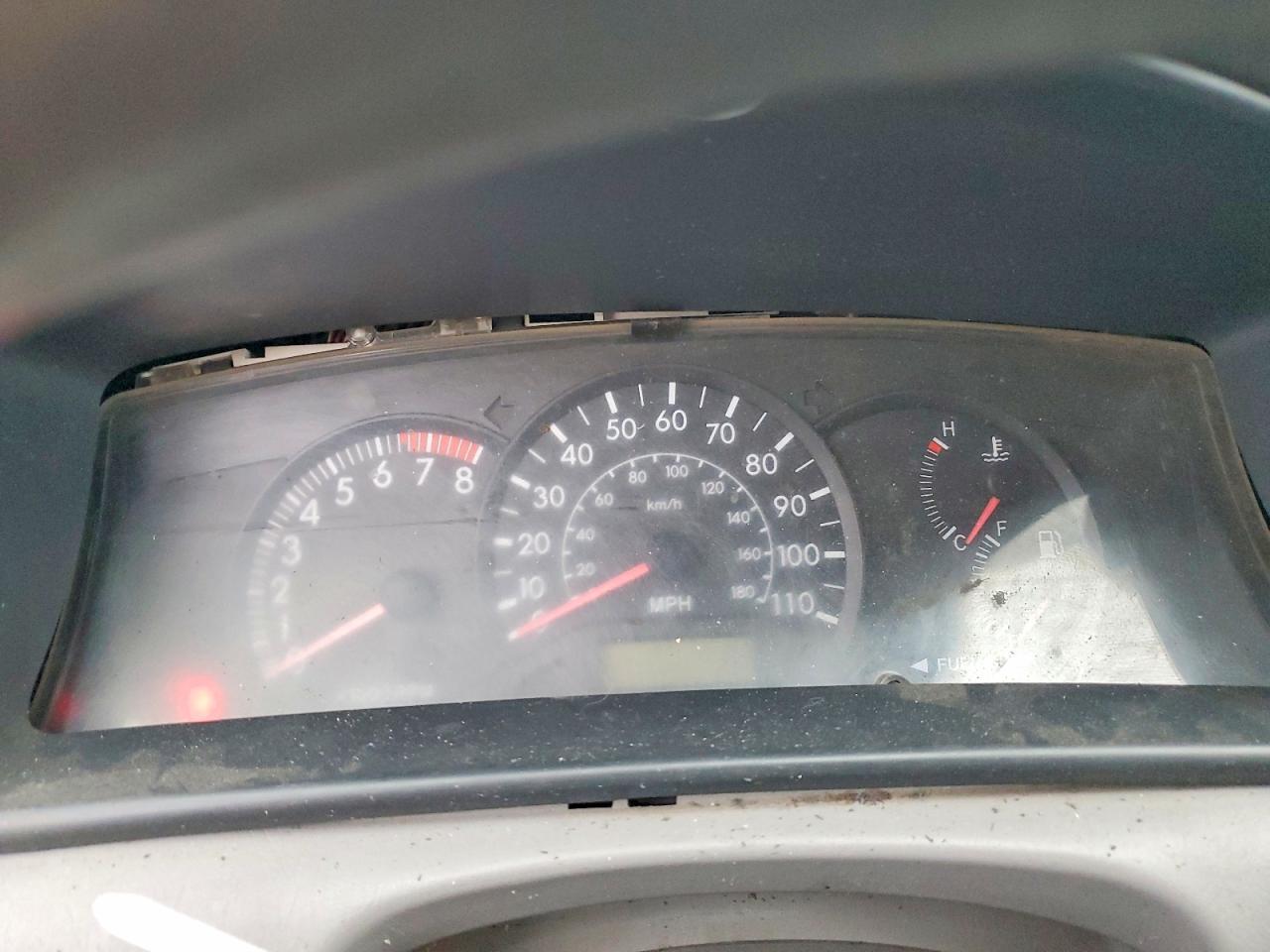 2004 TOYOTA COROLLA CE photo 9