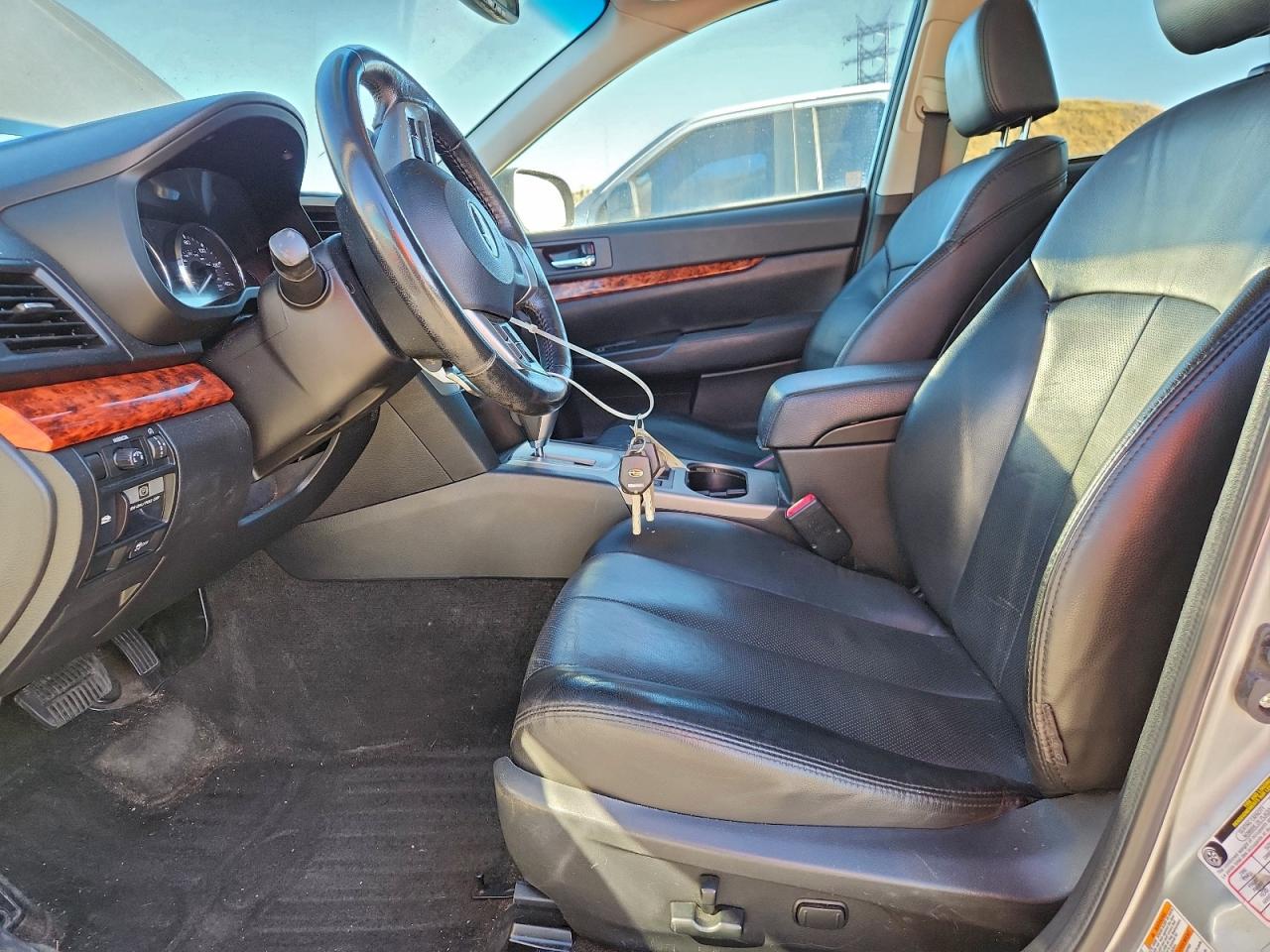 2012 SUBARU OUTBACK 2.5I LIMITED photo 7