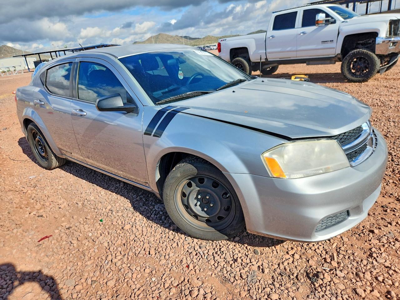2014 DODGE AVENGER SE photo 4