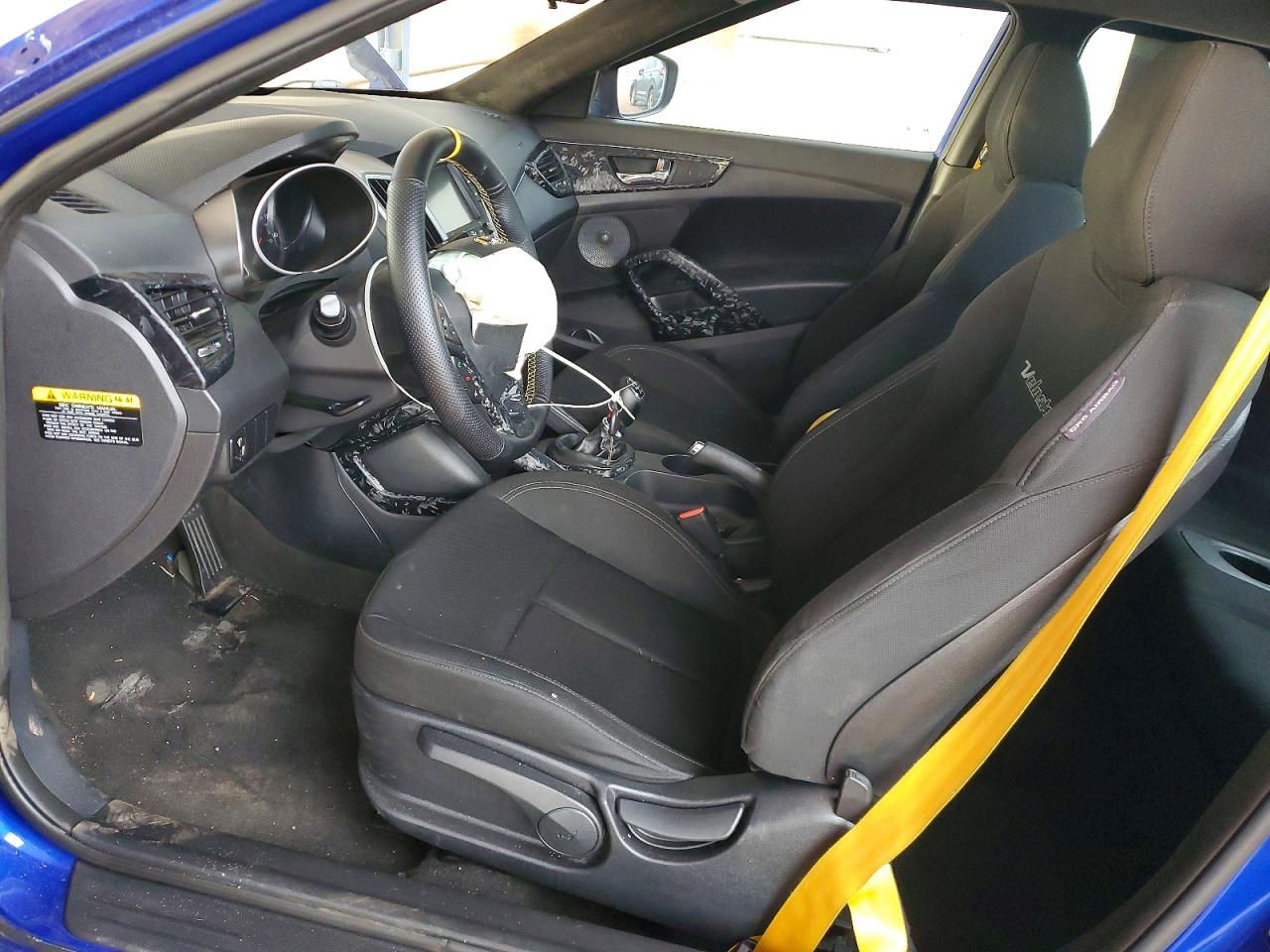 2013 HYUNDAI VELOSTER photo 7