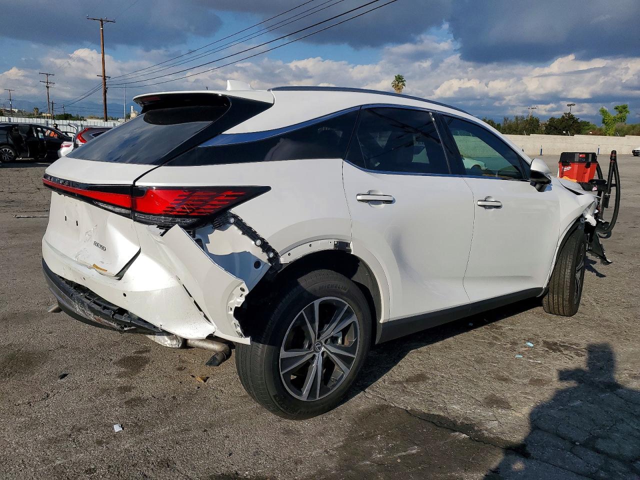 2025 LEXUS RX 350 BASE photo 3