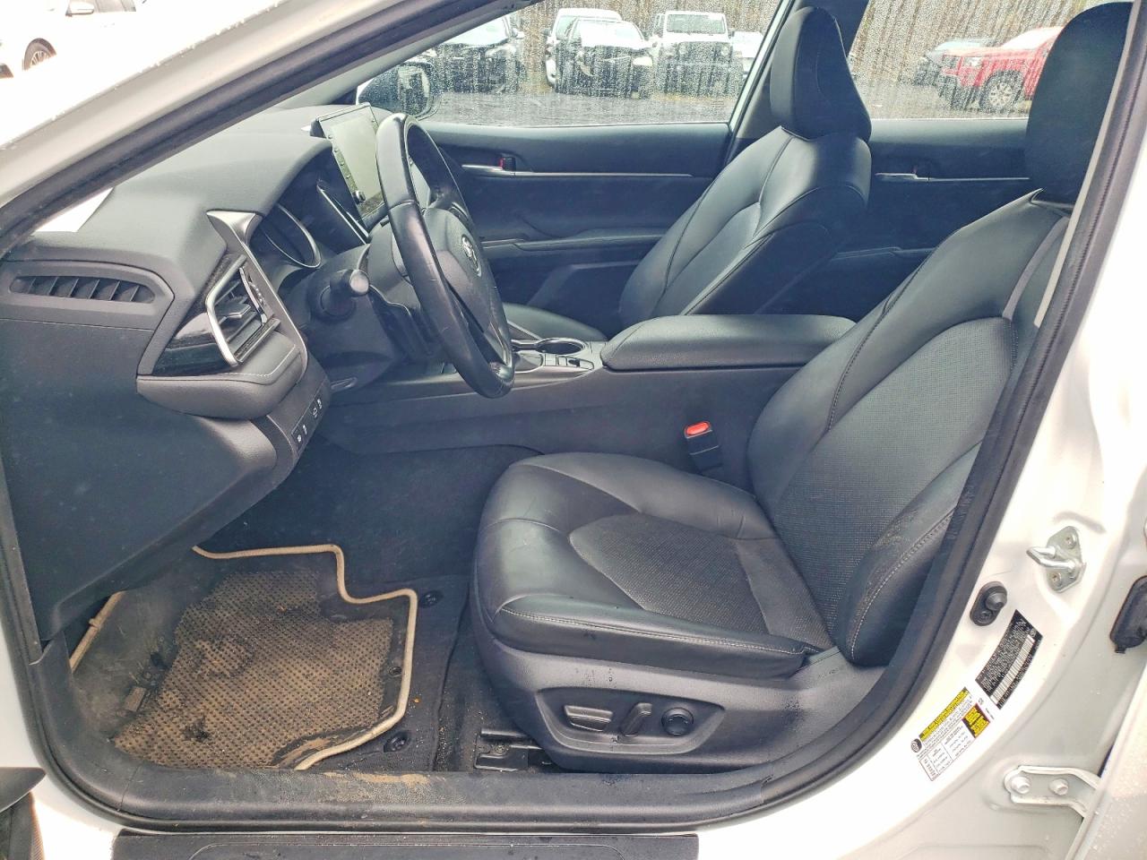 2022 TOYOTA CAMRY XSE photo 7