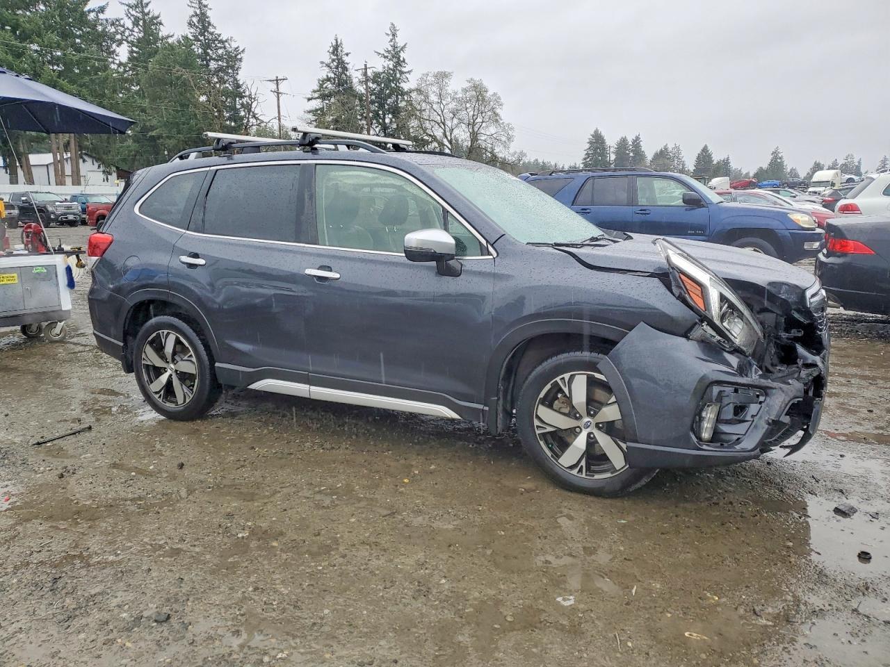2019 SUBARU FORESTER TOURING photo 4