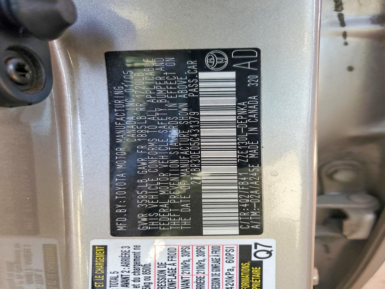 2005 TOYOTA COROLLA CE photo 12