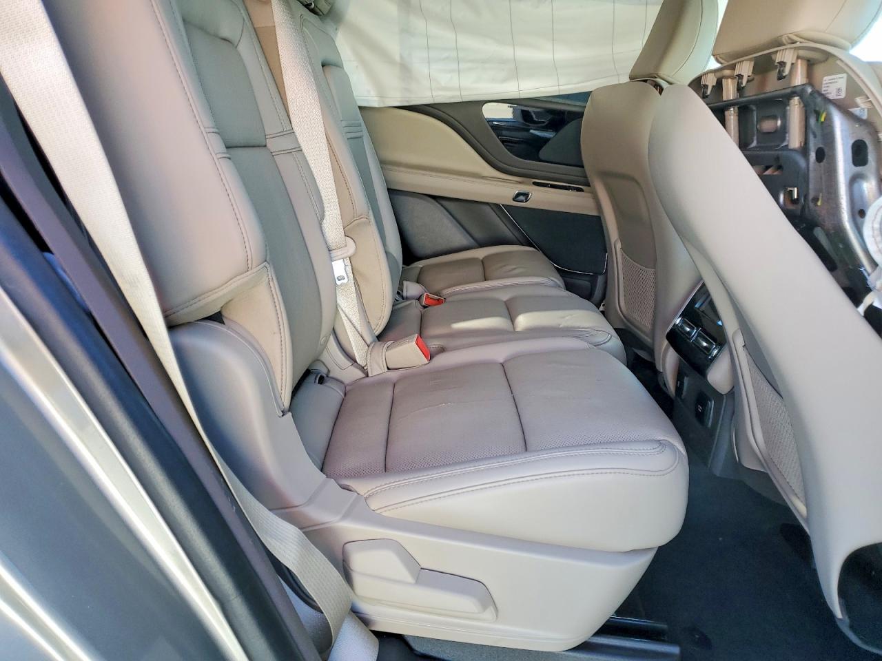 2023 LINCOLN AVIATOR RESERVE photo 10