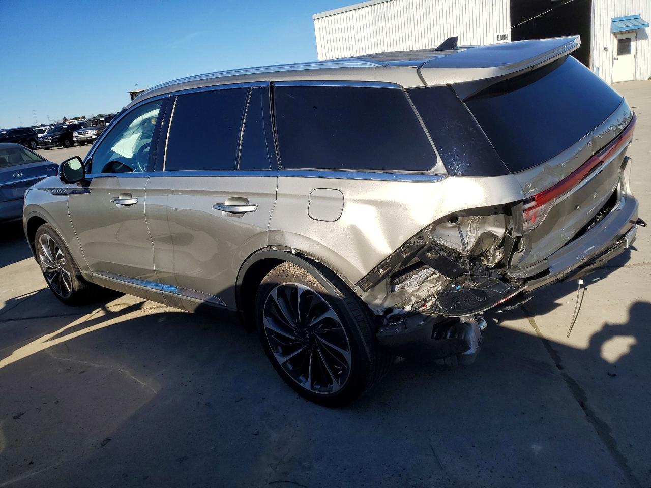 2023 LINCOLN AVIATOR RESERVE photo 2