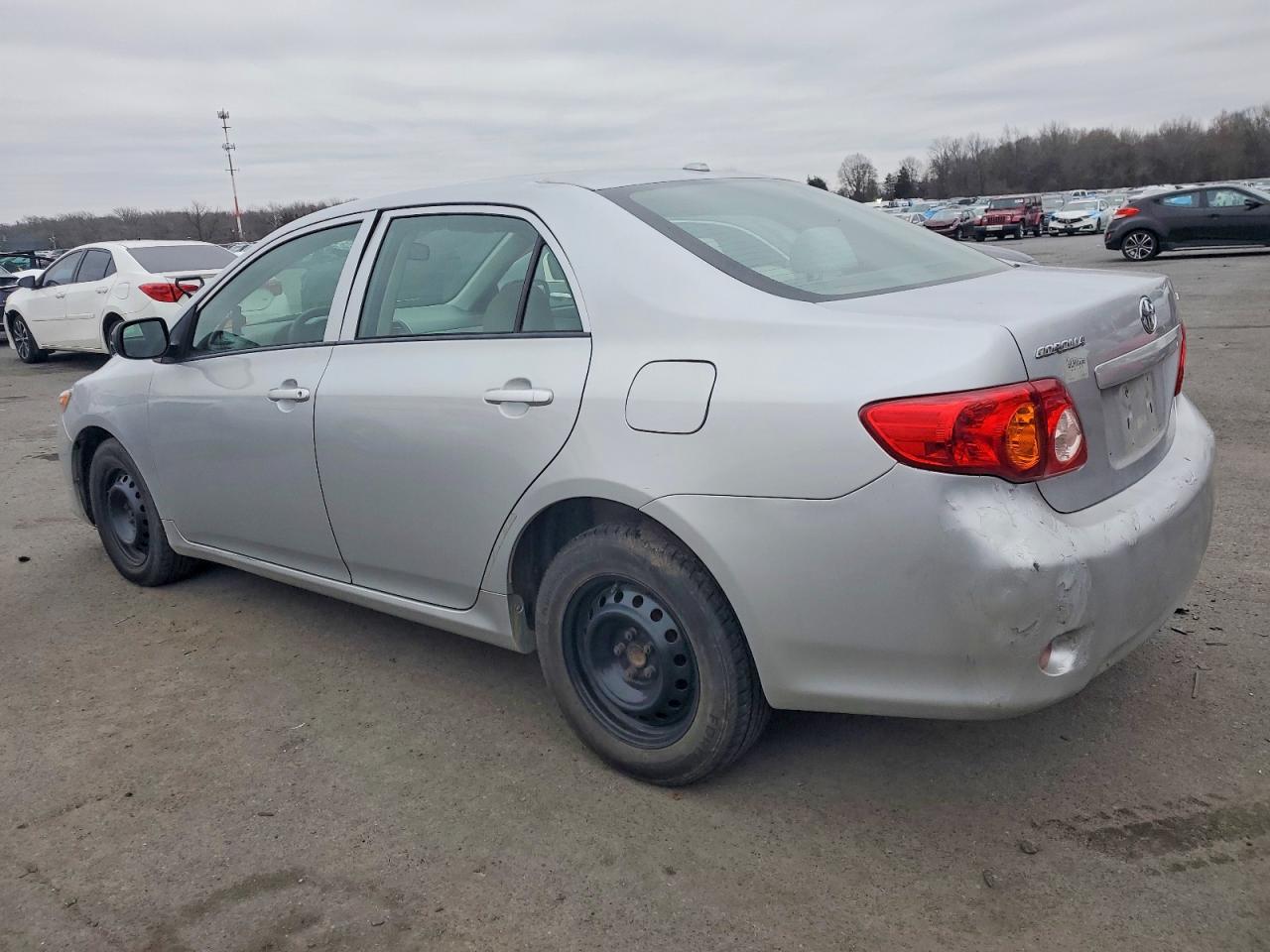 2010 TOYOTA COROLLA BASE photo 2