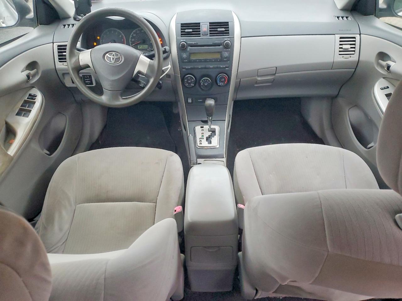 2010 TOYOTA COROLLA BASE photo 8