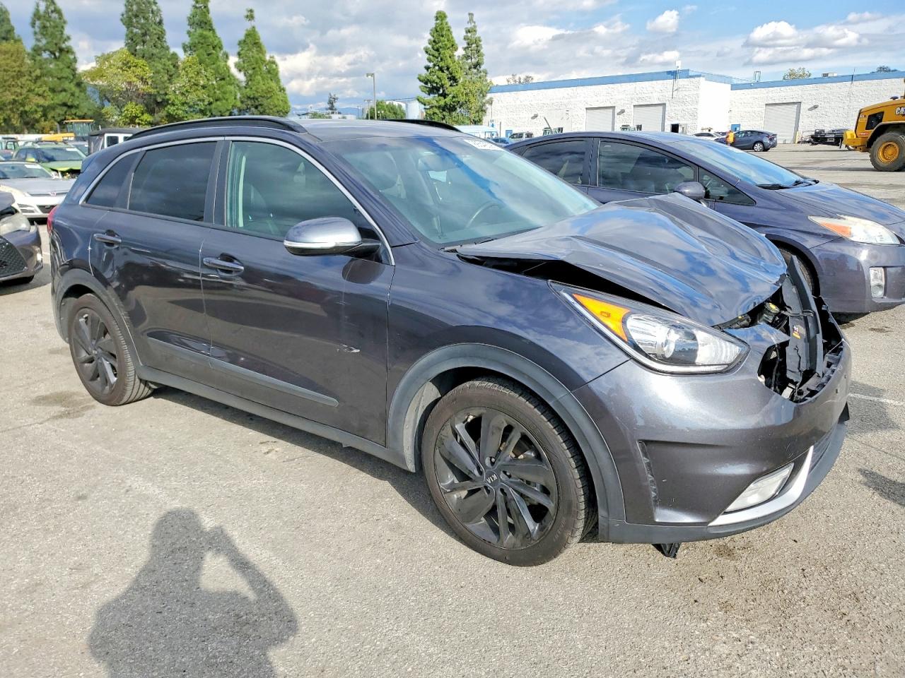 2019 KIA NIRO EX photo 4