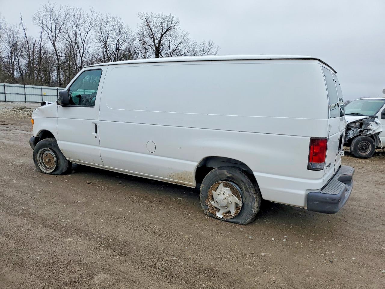 2007 FORD ECONOLINE E150 VAN photo 2