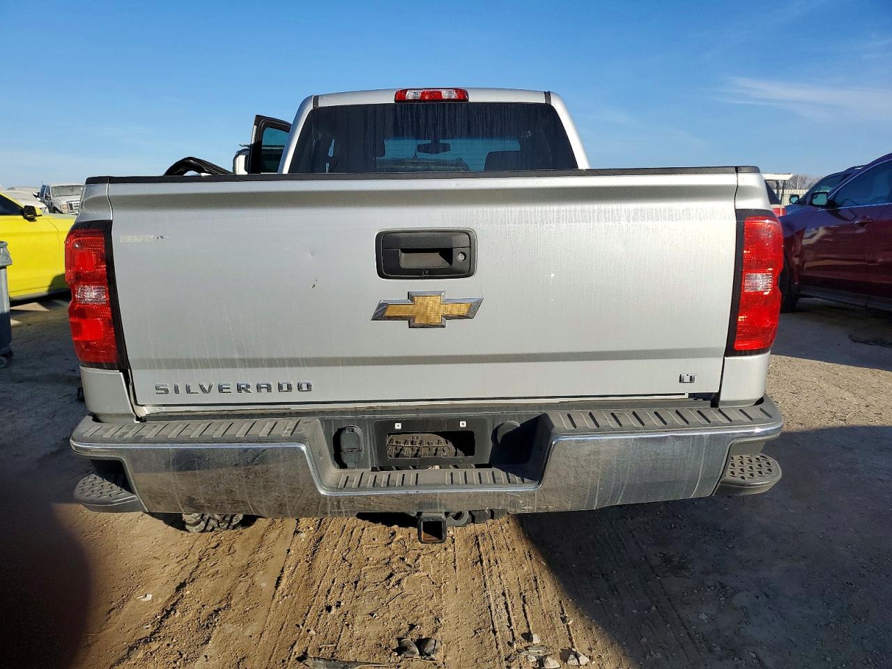 2017 CHEVROLET SILVERADO K1500 LT photo 6