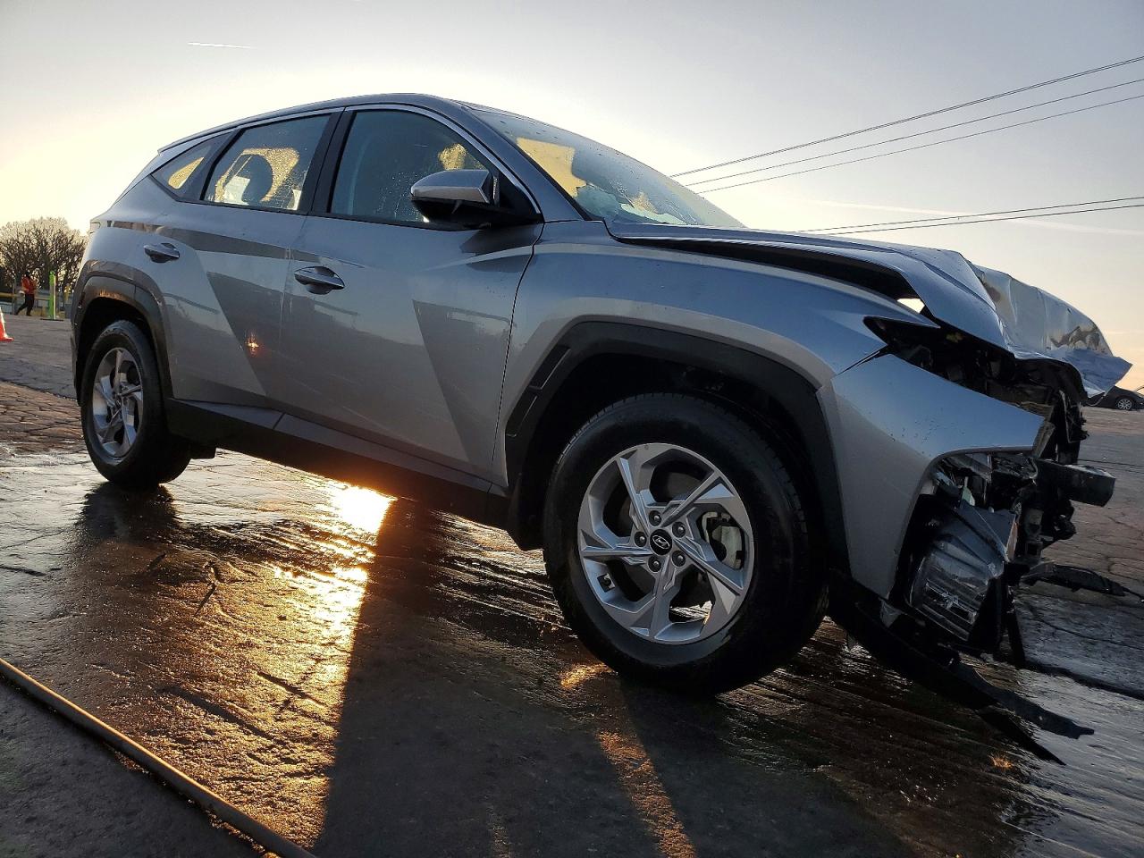 2023 HYUNDAI TUCSON SE photo 4