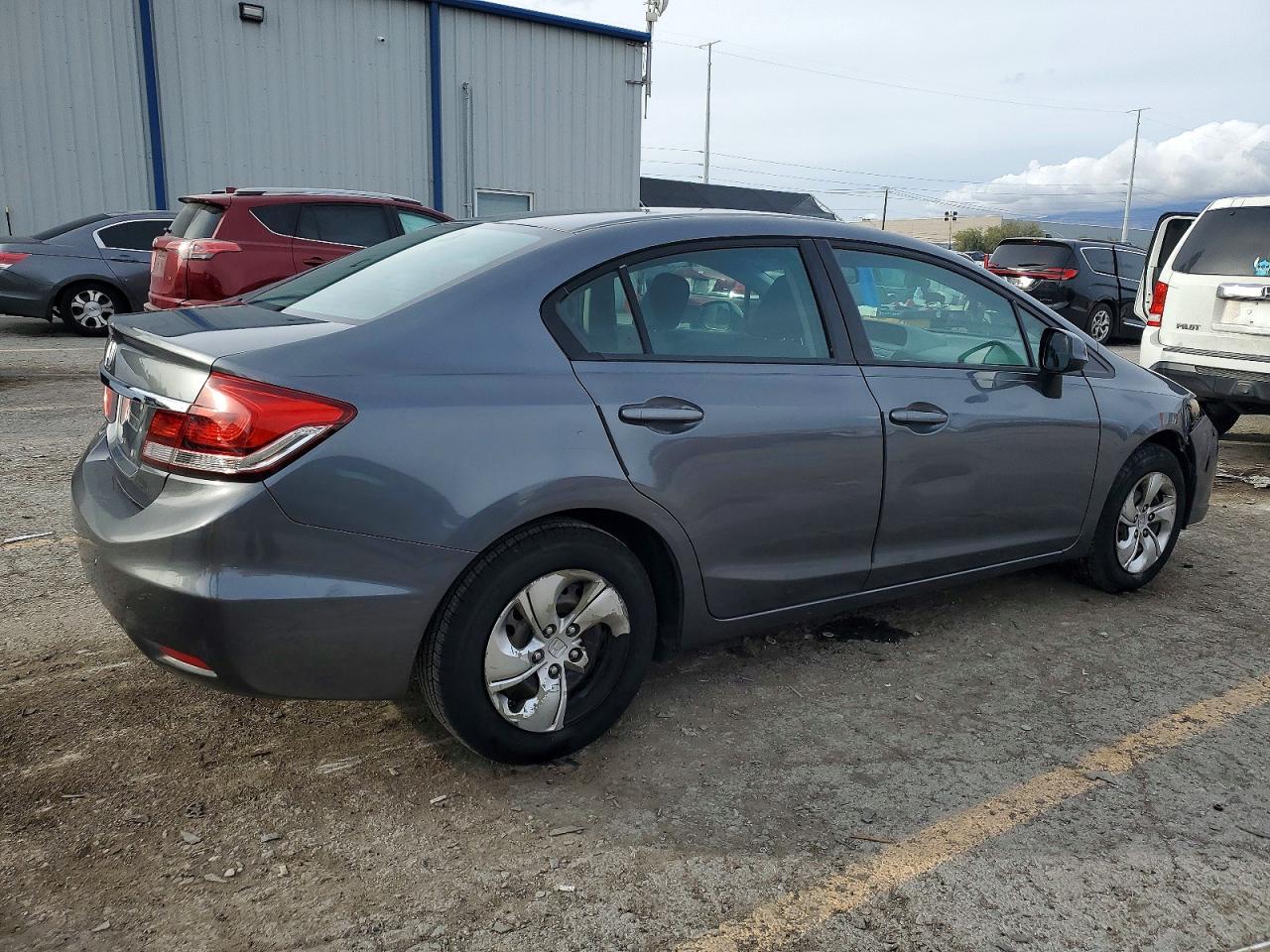 2013 HONDA CIVIC LX photo 3