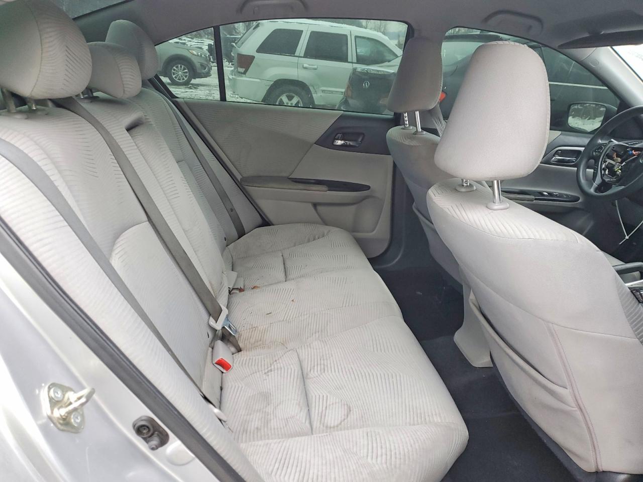 2015 HONDA ACCORD LX photo 19