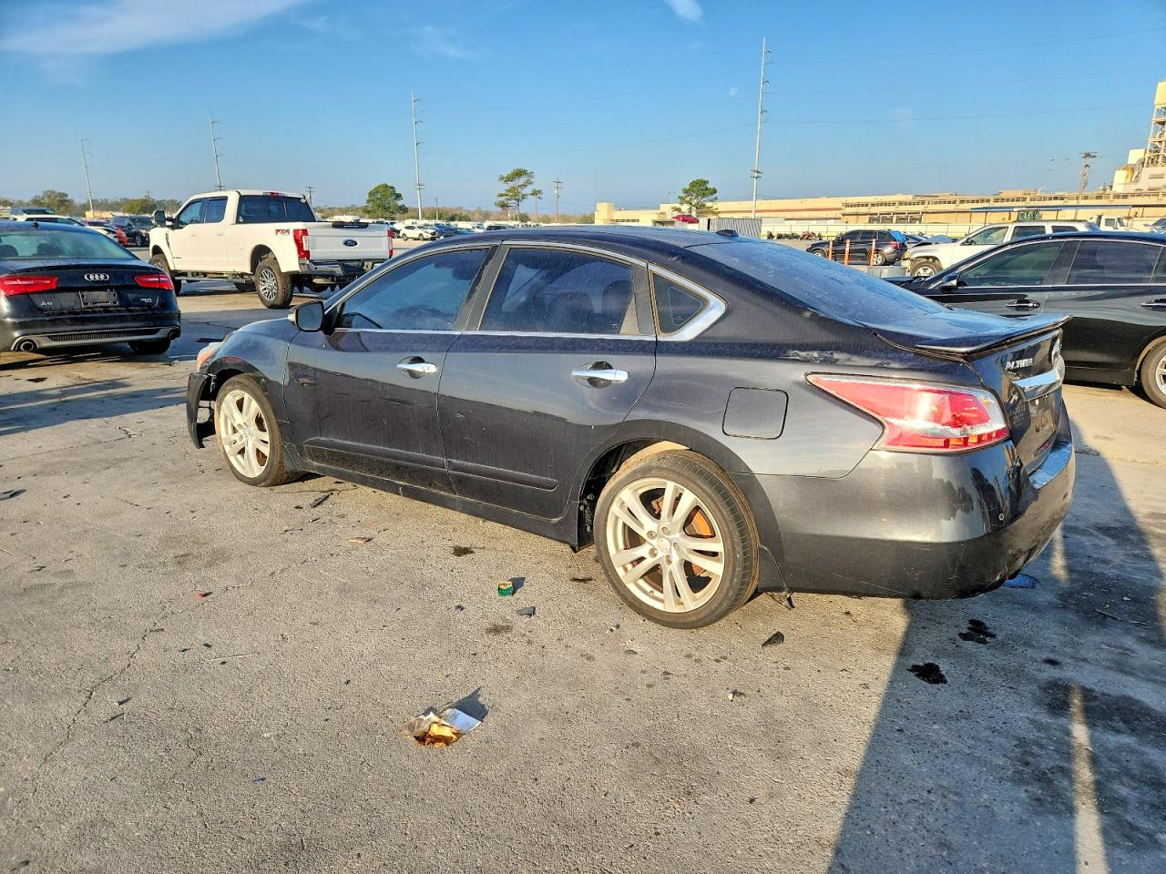 2015 NISSAN ALTIMA 3.5S photo 2