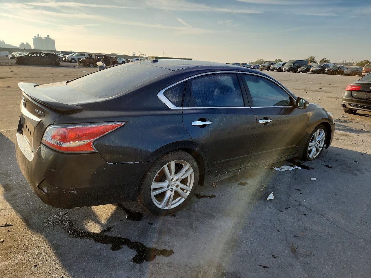 2015 NISSAN ALTIMA 3.5S photo 3