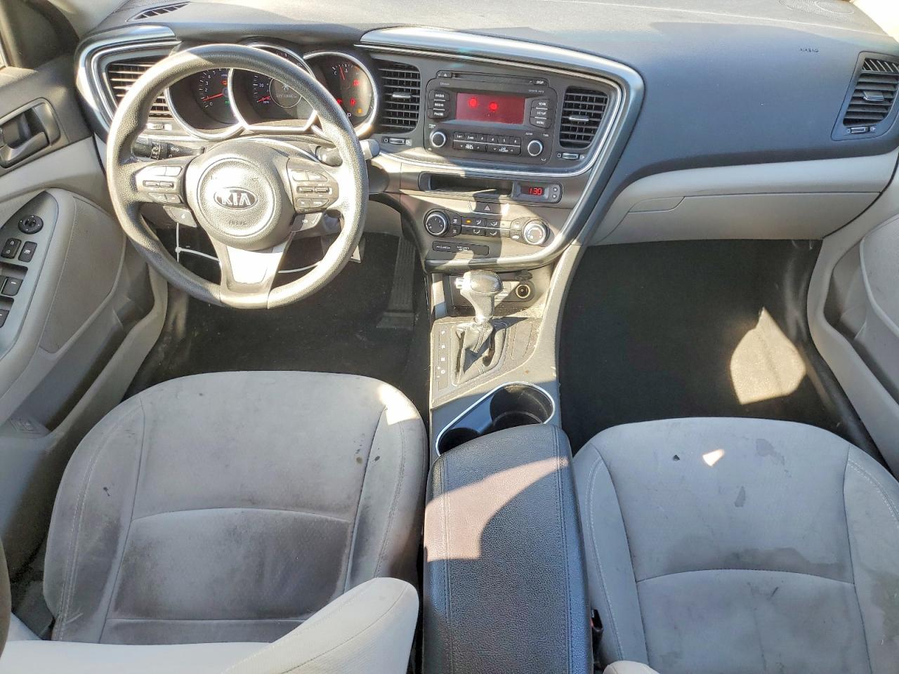 2015 KIA OPTIMA LX photo 8