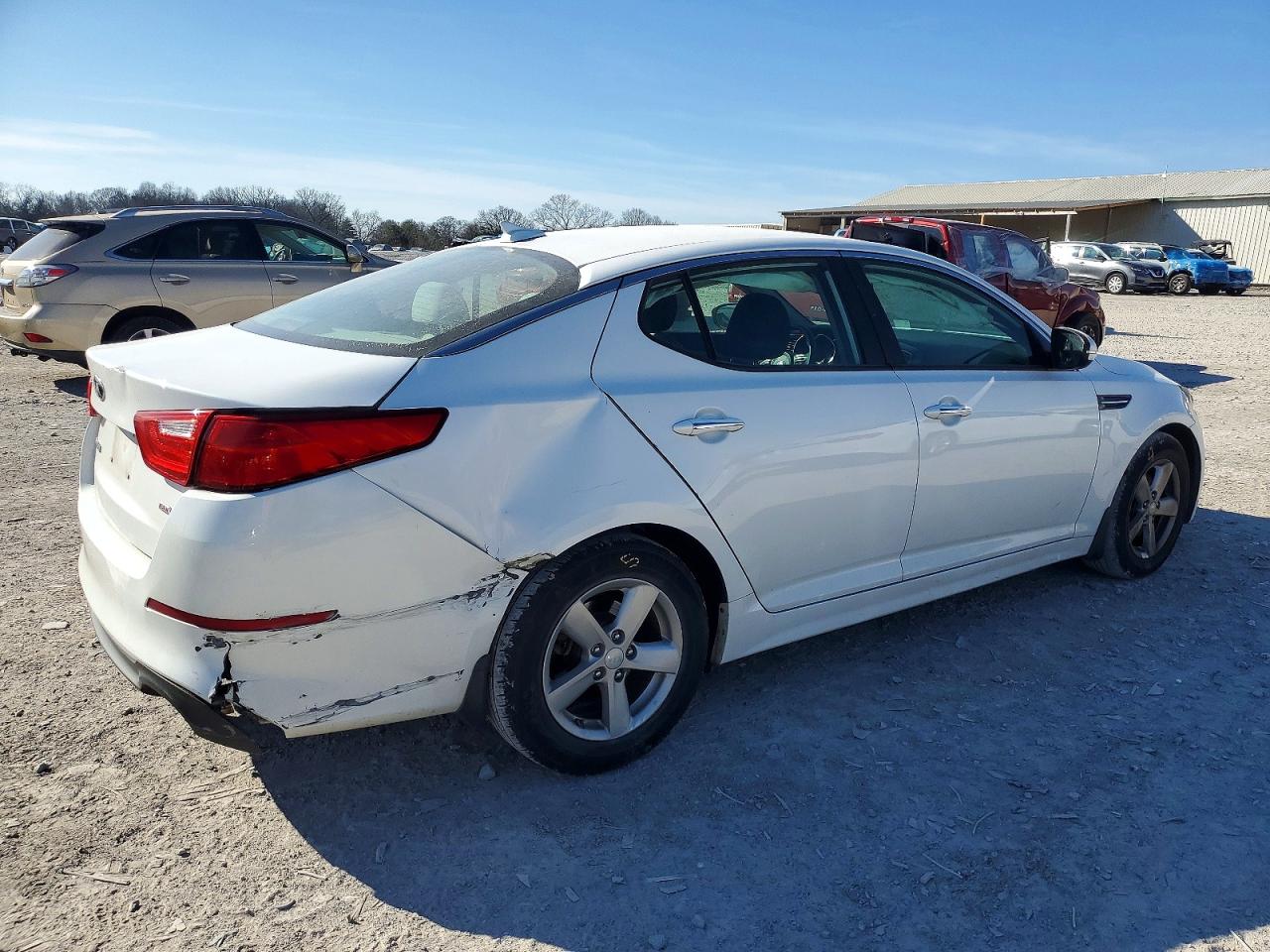 2015 KIA OPTIMA LX photo 3