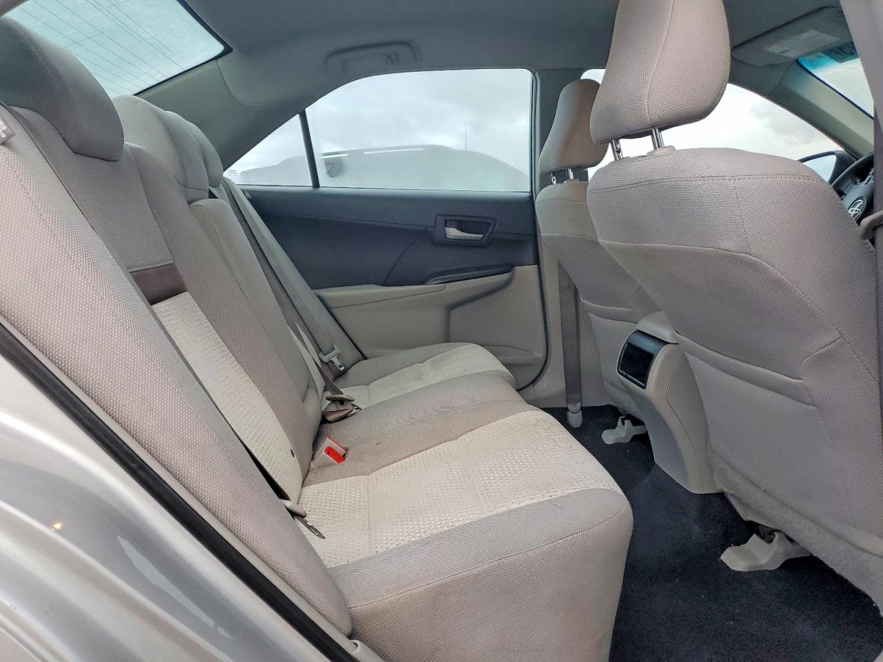 2014 TOYOTA CAMRY photo 10