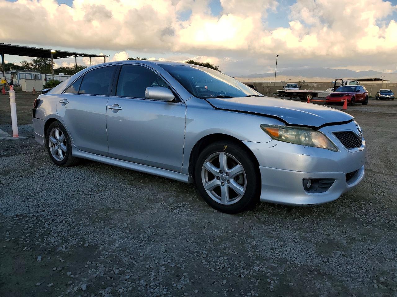 2011 TOYOTA CAMRY BASE photo 10