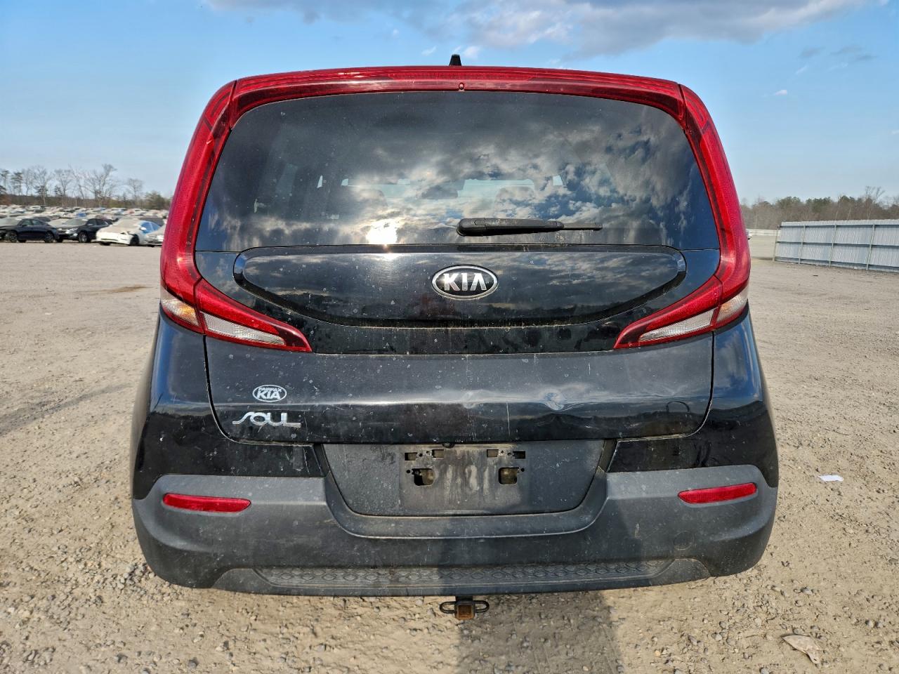 2020 KIA SOUL LX photo 6
