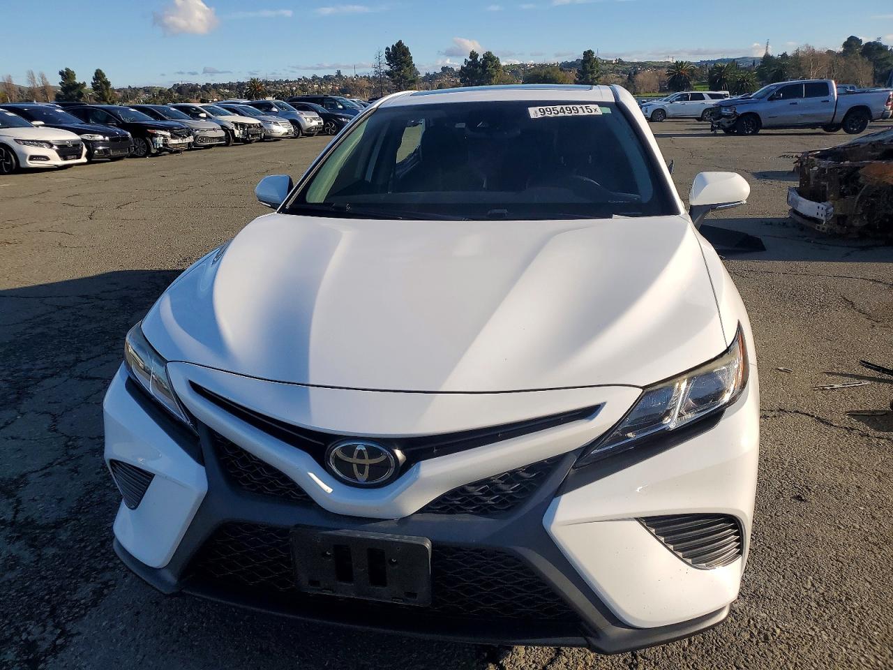 2019 TOYOTA CAMRY L photo 5