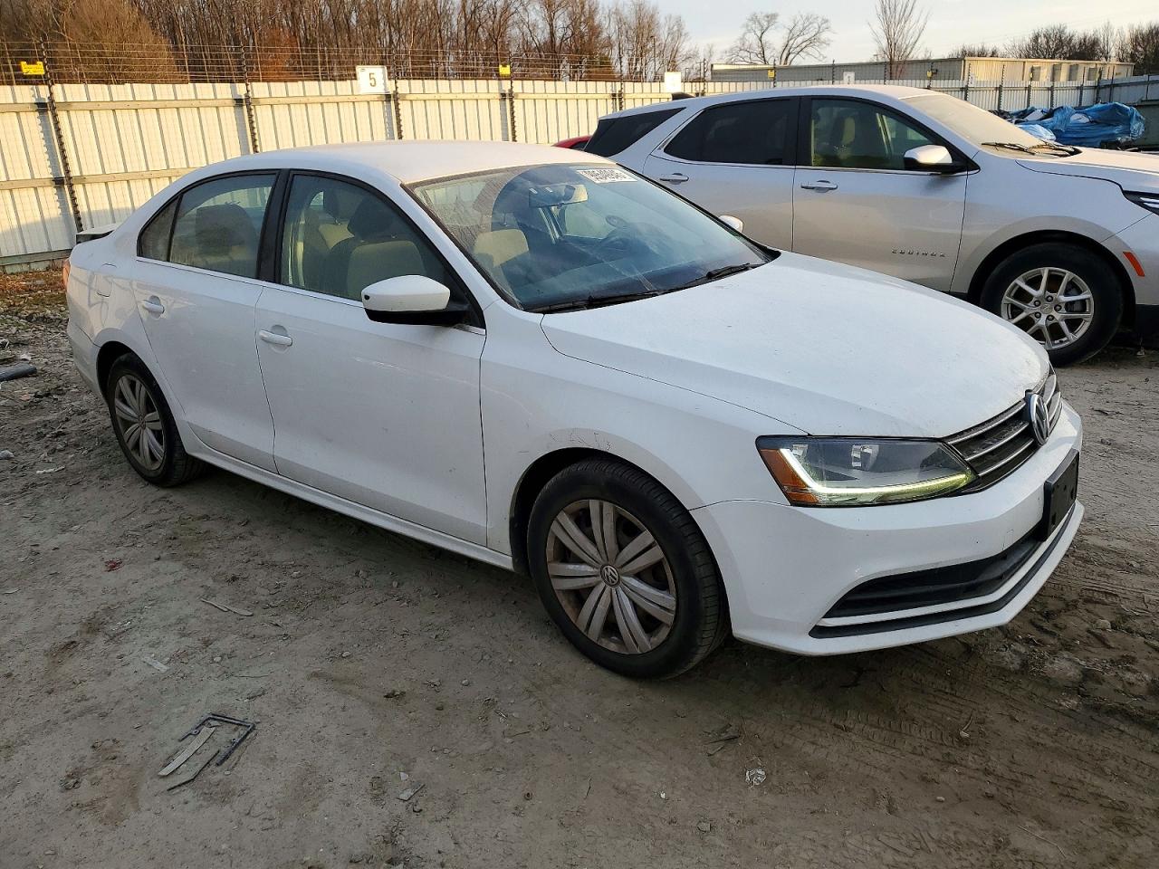 2017 VOLKSWAGEN JETTA S photo 4