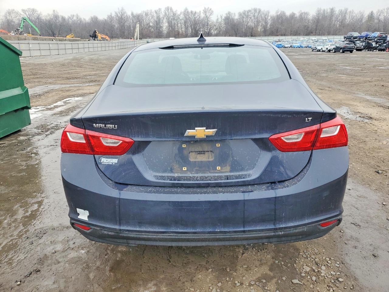 2016 CHEVROLET MALIBU LT photo 6