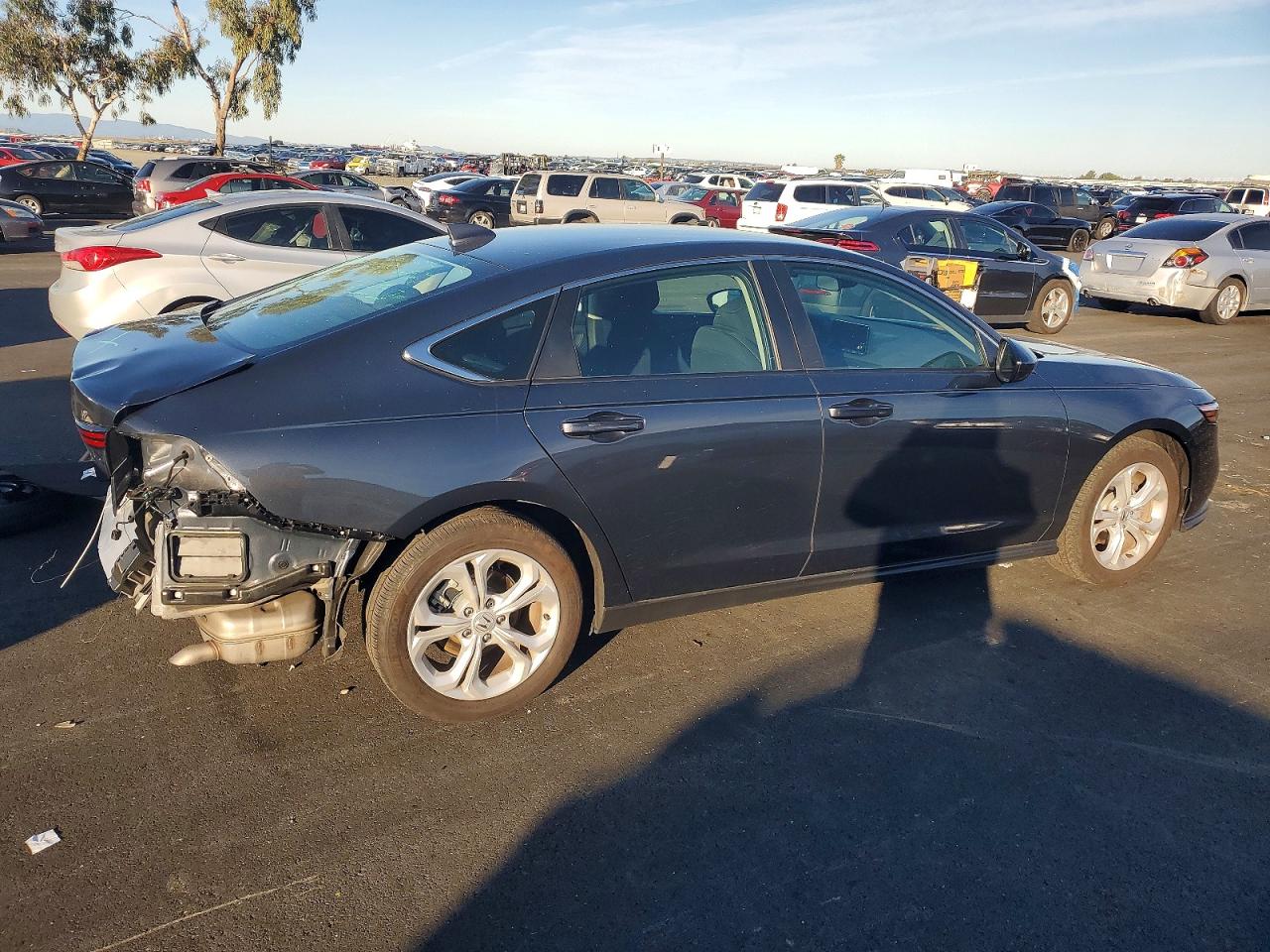 2024 HONDA ACCORD LX photo 3