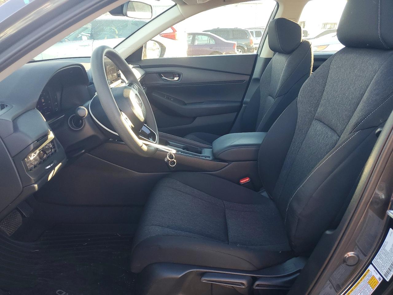 2024 HONDA ACCORD LX photo 7