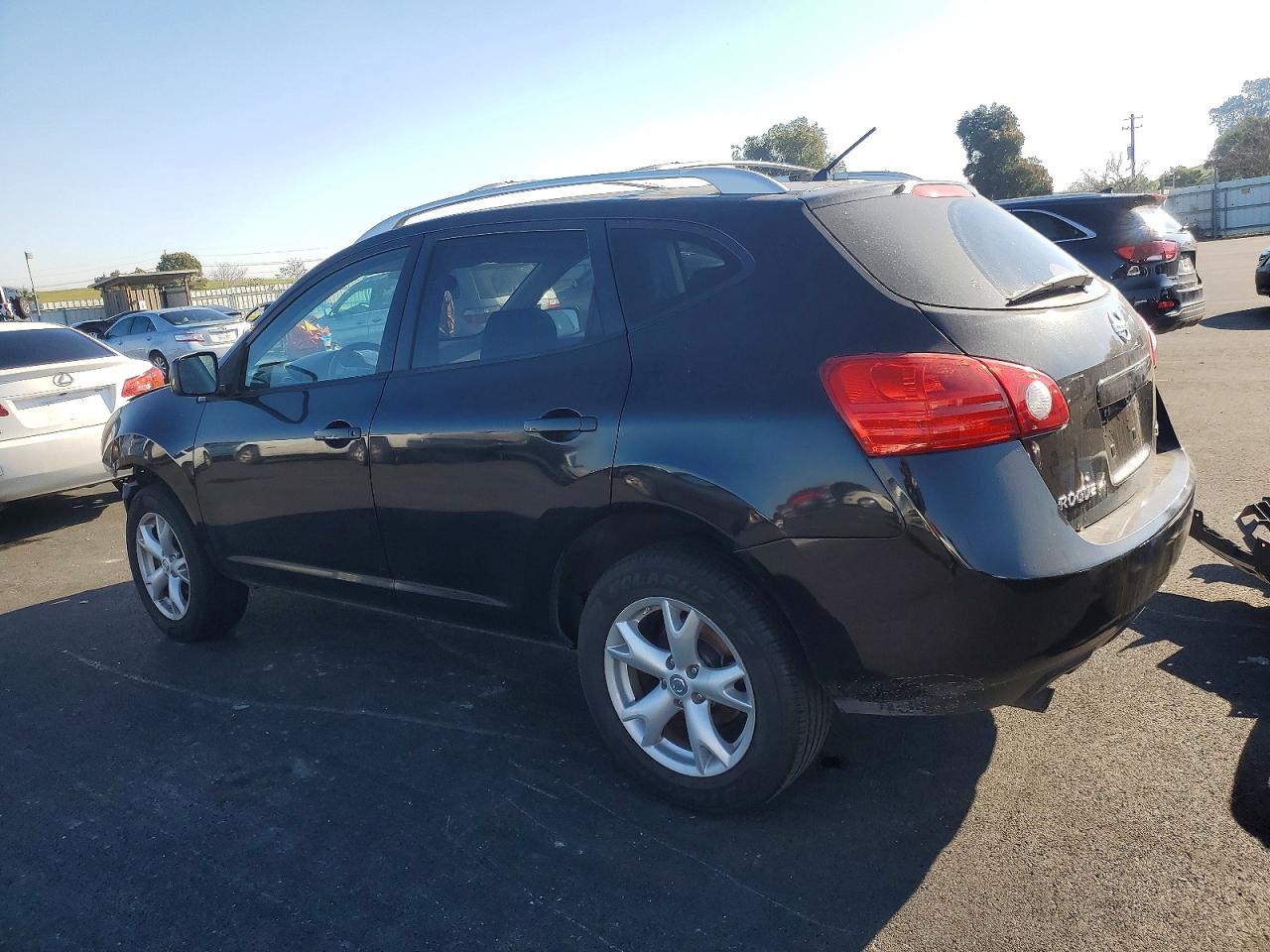 2009 NISSAN ROGUE S photo 2