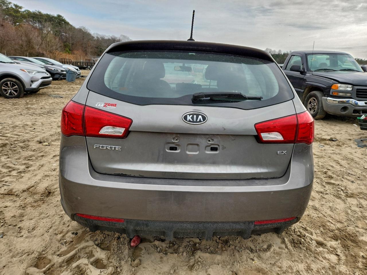 2012 KIA FORTE EX photo 6