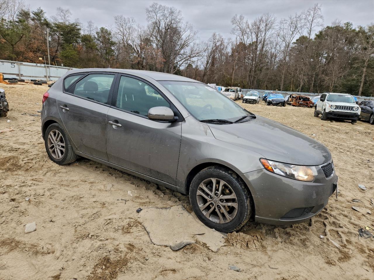 2012 KIA FORTE EX photo 4