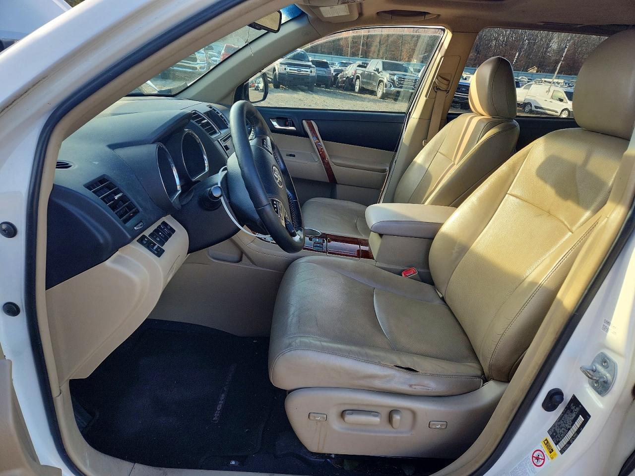 2013 TOYOTA HIGHLANDER LIMITED photo 7