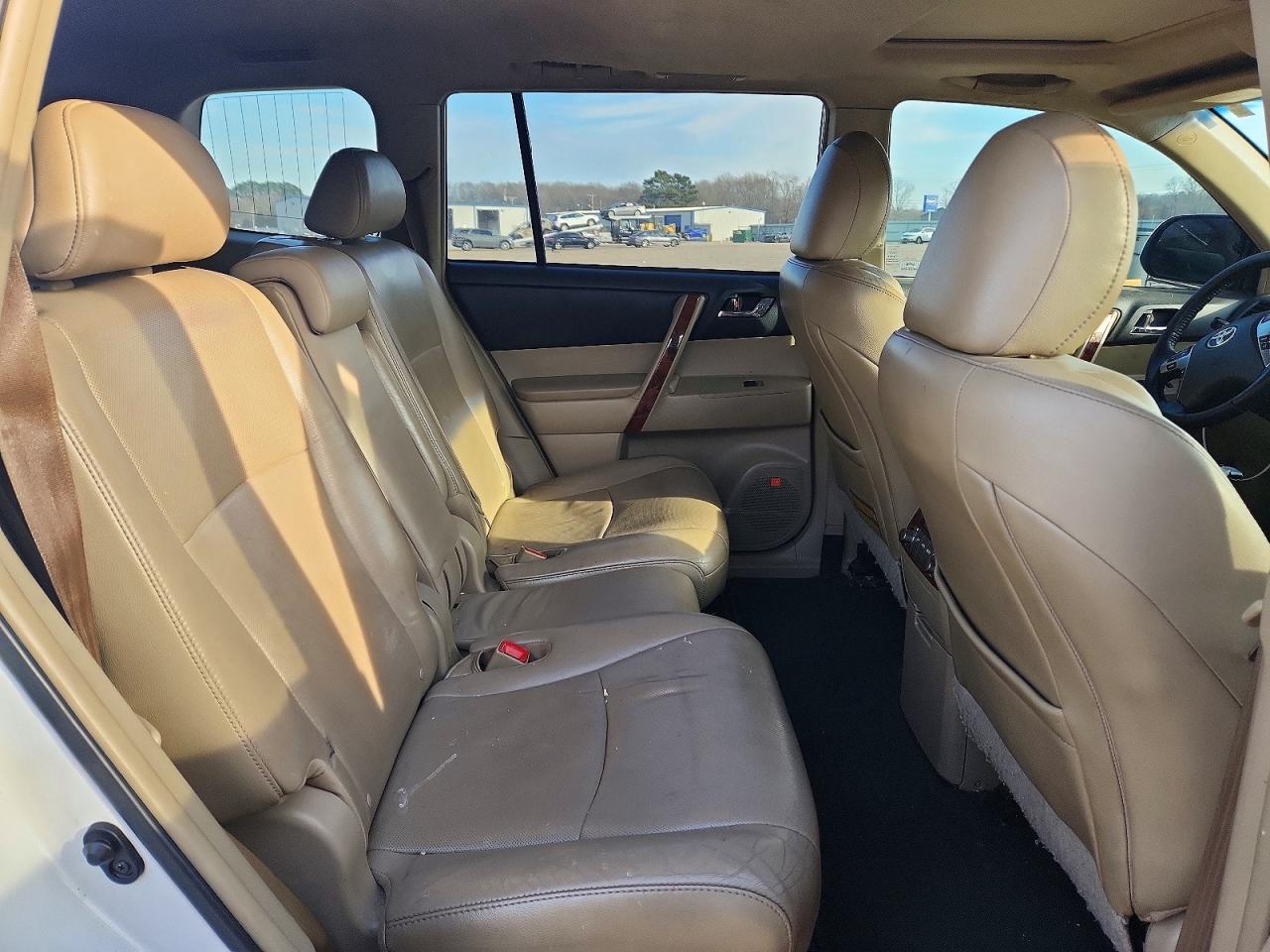 2013 TOYOTA HIGHLANDER LIMITED photo 11