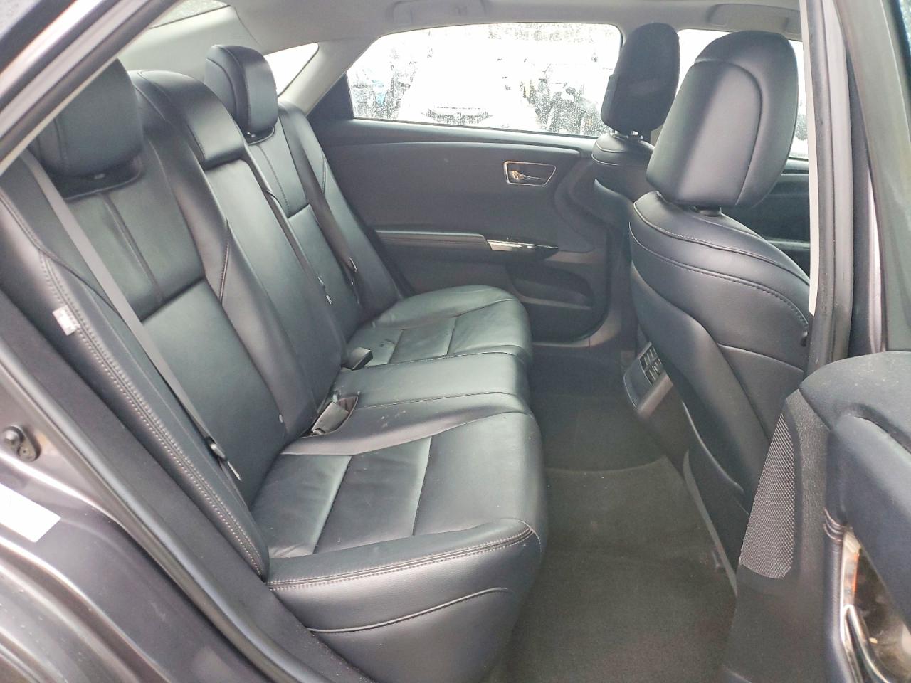 2016 TOYOTA AVALON XLE photo 10