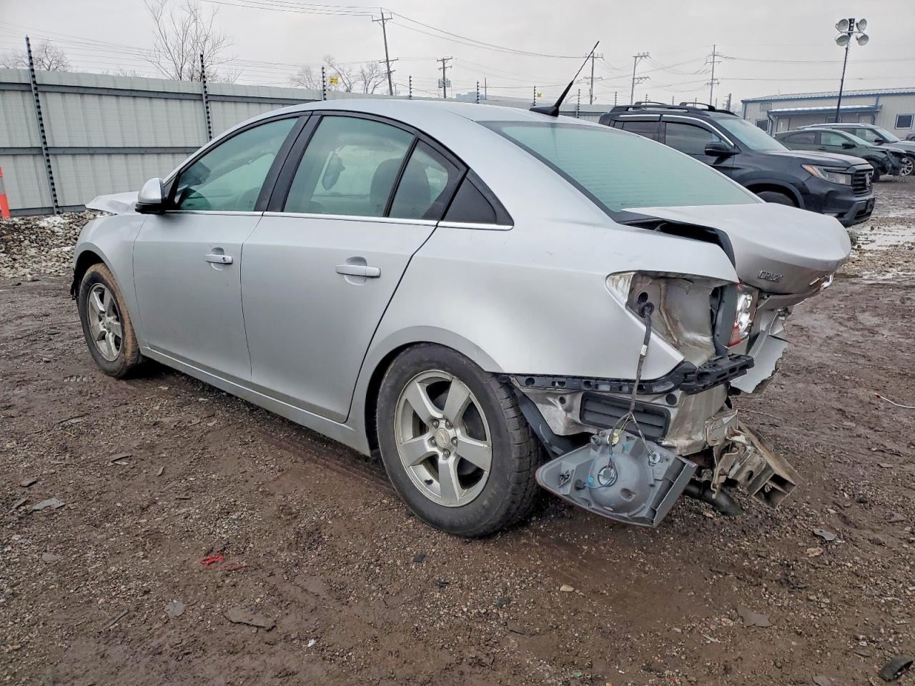 2014 CHEVROLET CRUZE LT photo 2