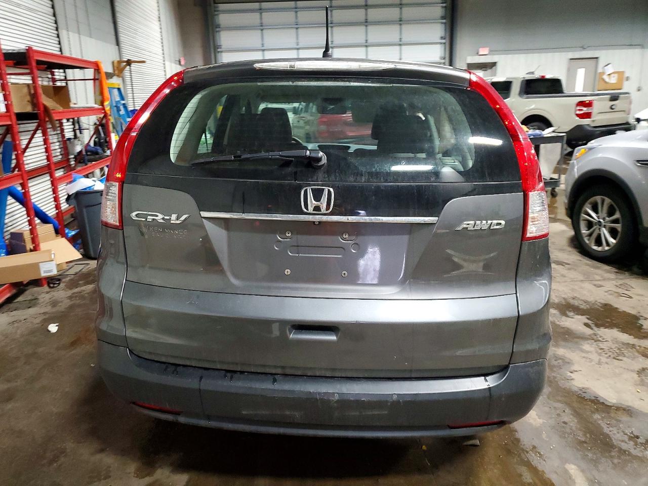2014 HONDA CR-V LX photo 6