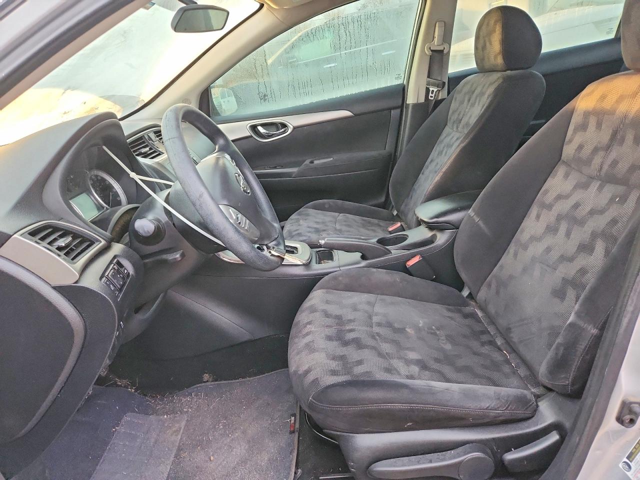 2013 NISSAN SENTRA S photo 7