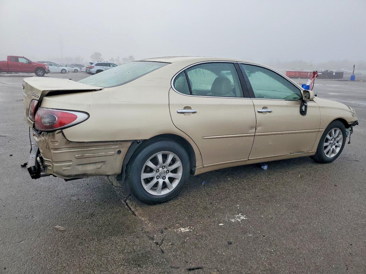 2002 LEXUS ES 300 photo 3