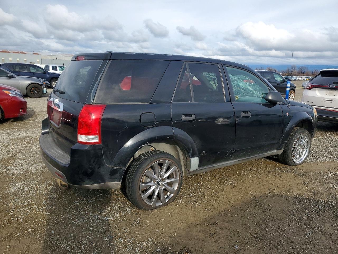 2006 SATURN VUE photo 3