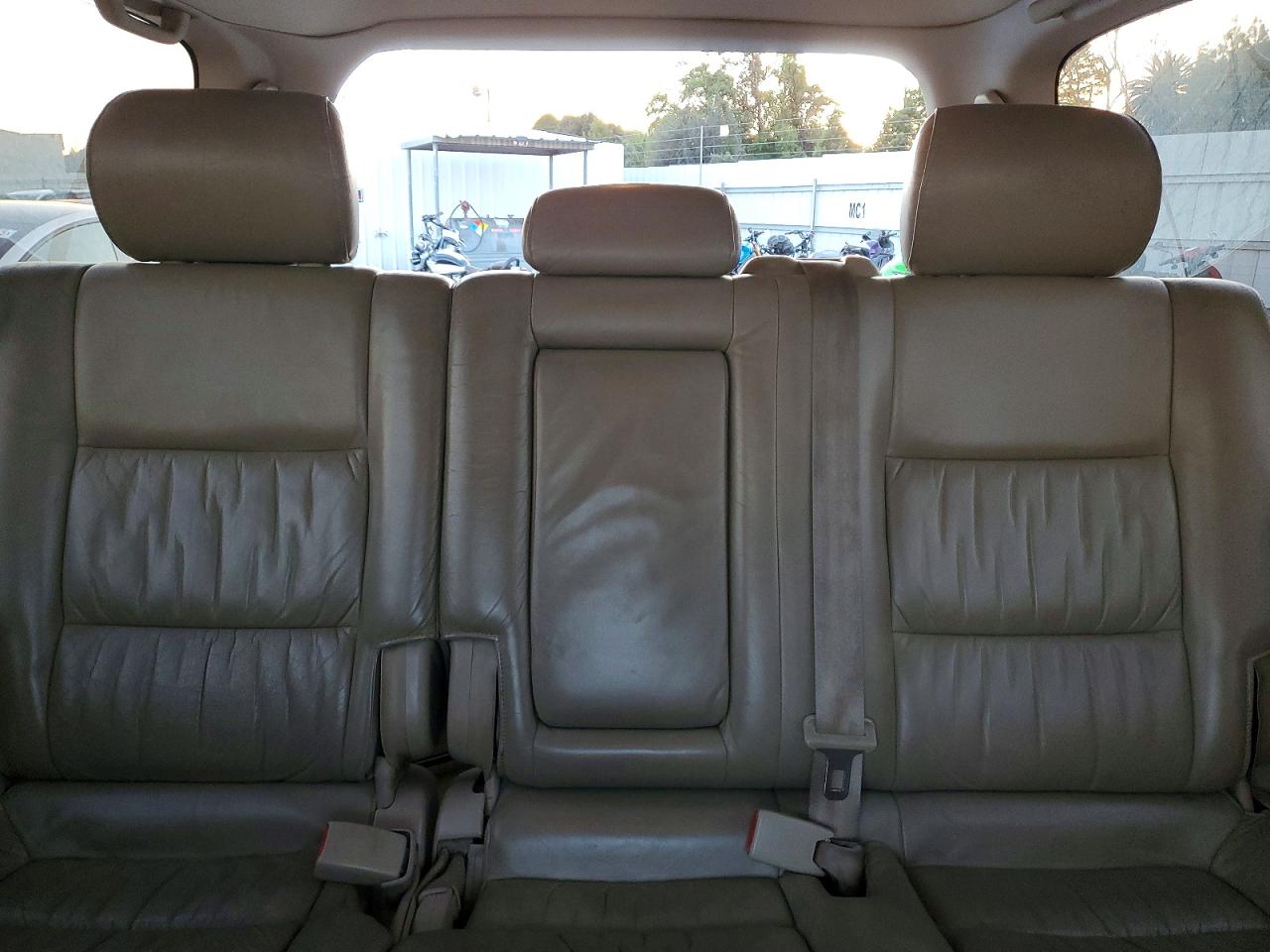 2000 TOYOTA LAND CRUISER photo 10