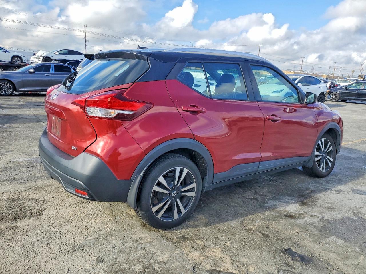 2019 NISSAN KICKS S photo 3