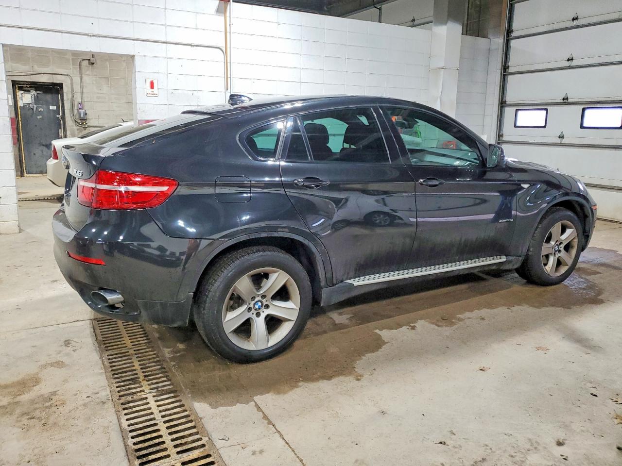 2014 BMW X6 XDRIVE35I photo 3