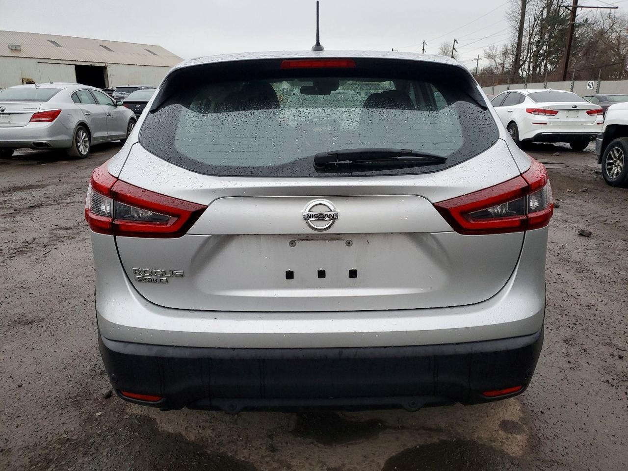 2020 NISSAN ROGUE SPORT S photo 6