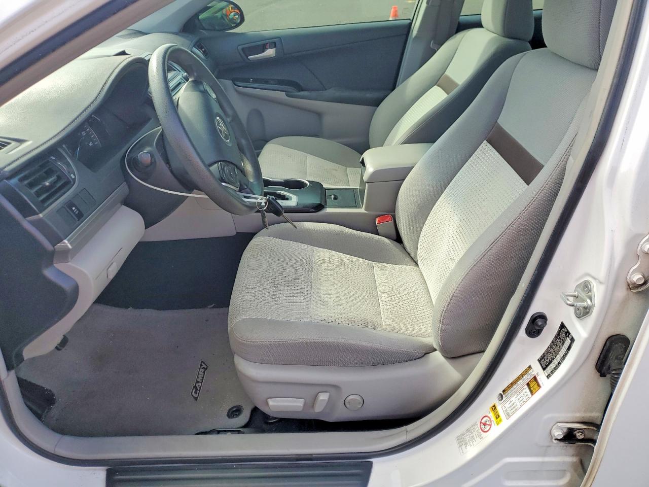2012 TOYOTA CAMRY BASE photo 7